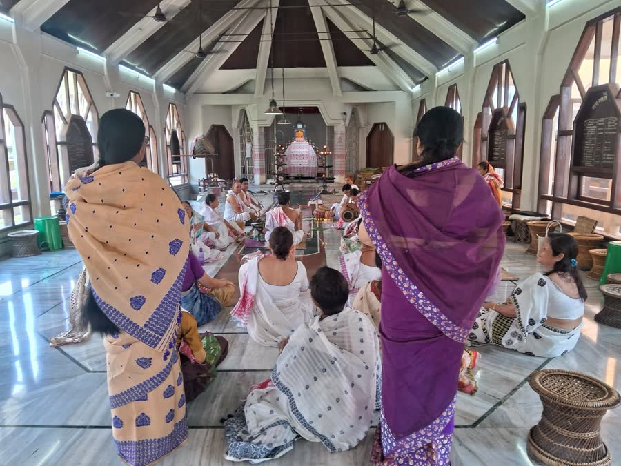 Annual Barsabah Namseva organised by Sri Sri Santa Samaj Assam